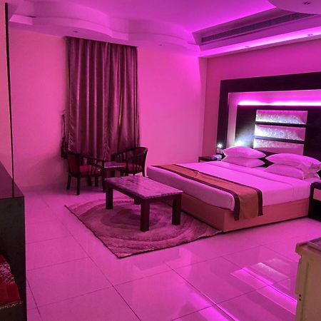 Al- Reef Hotel Djedda Buitenkant foto