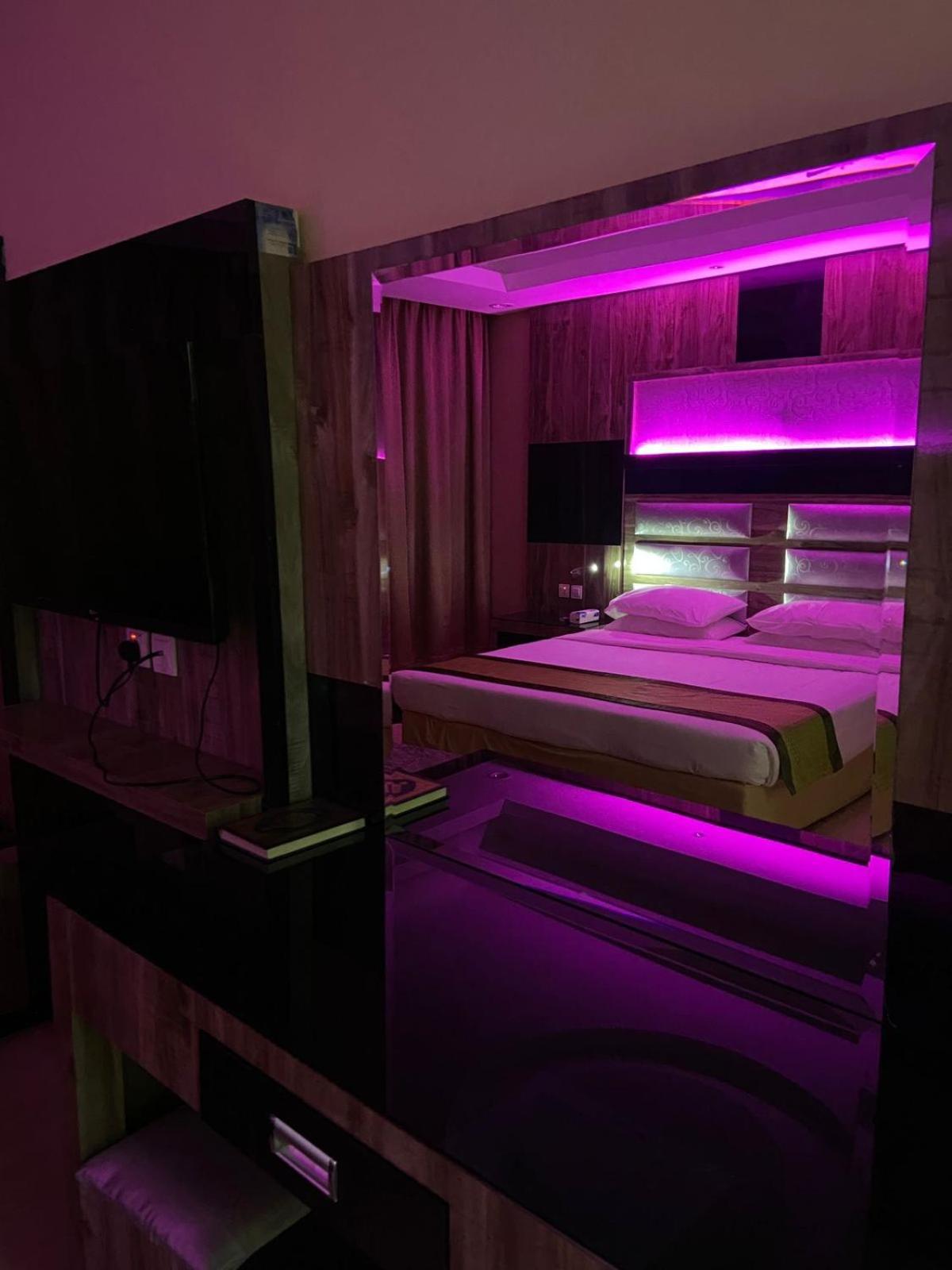 Al- Reef Hotel Djedda Buitenkant foto