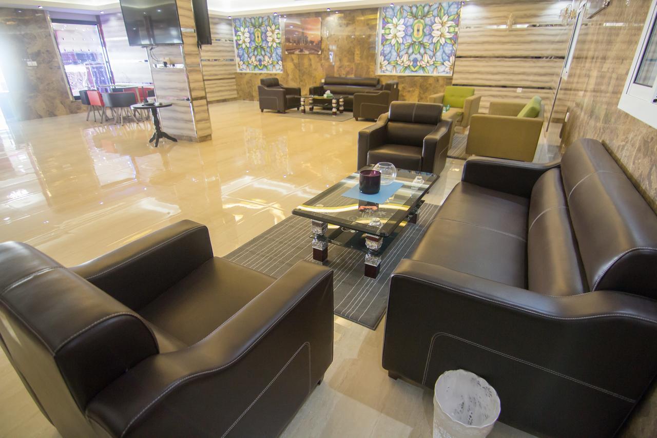 Al- Reef Hotel Djedda Buitenkant foto