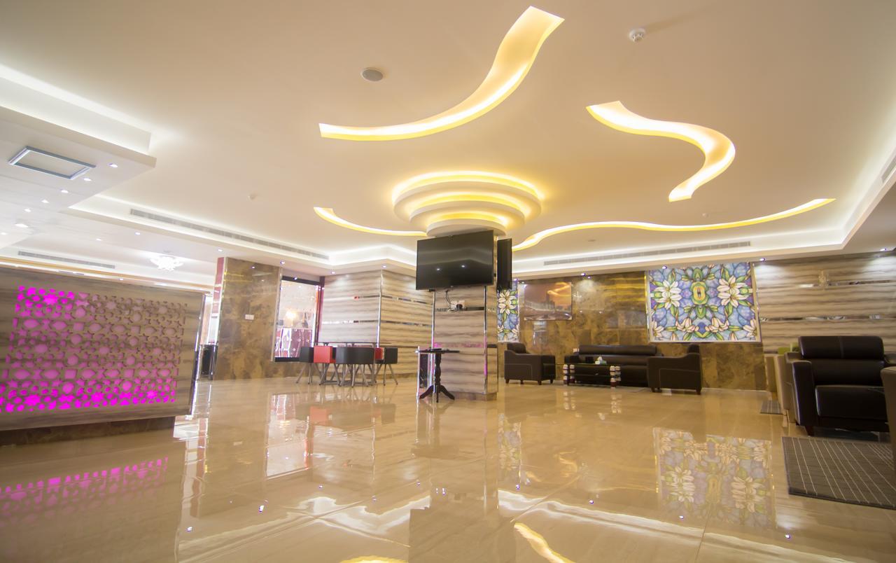 Al- Reef Hotel Djedda Buitenkant foto
